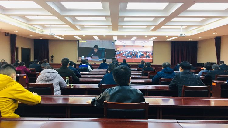 我区收听收看全省县乡两级人大换届选举工作电视电话会议