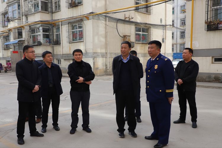 省安委办第一督查组就我区全国“两会”期间安全生产工作进行专项督查