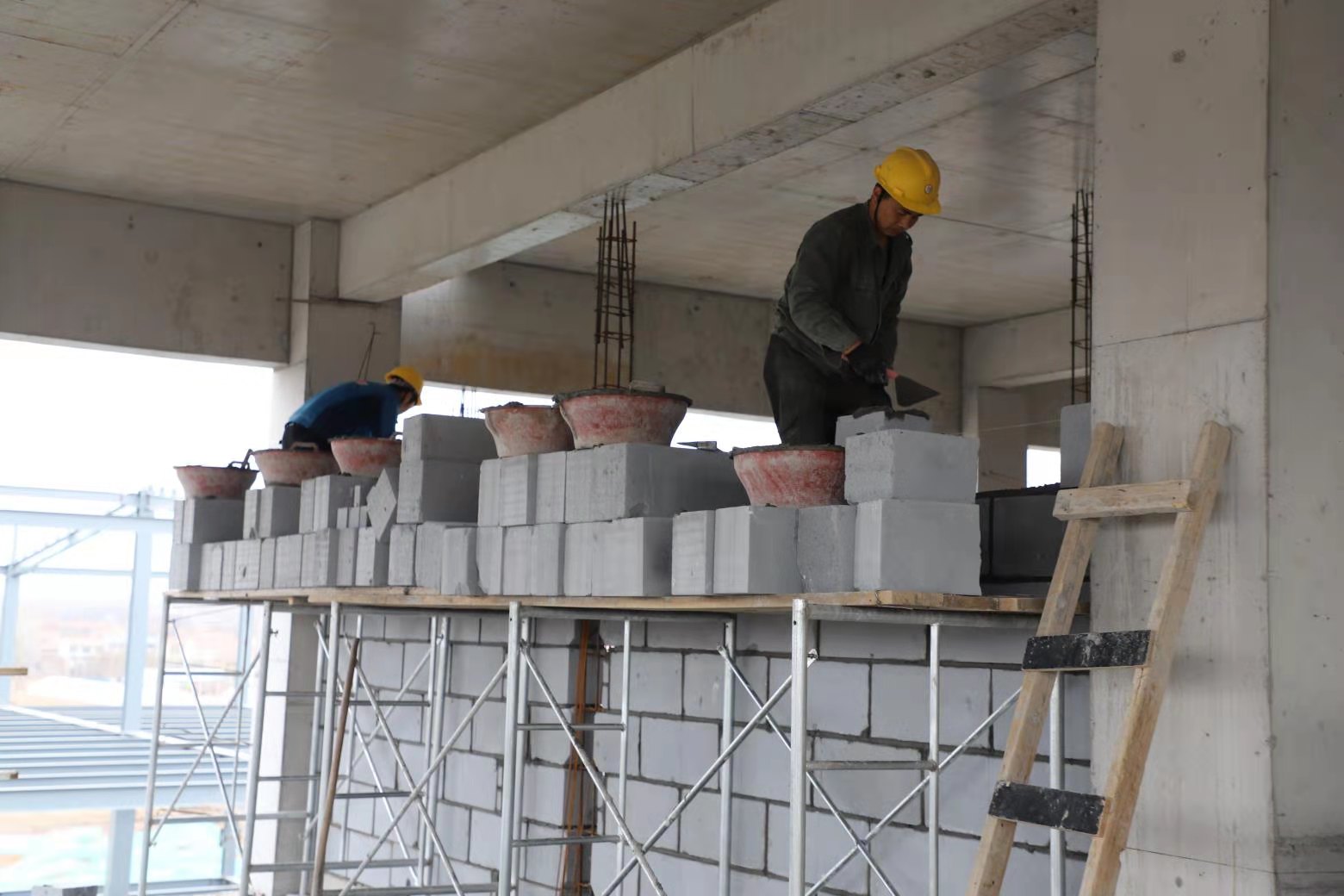 加速“犇”跑：长治市食品科技园节后复工马力足