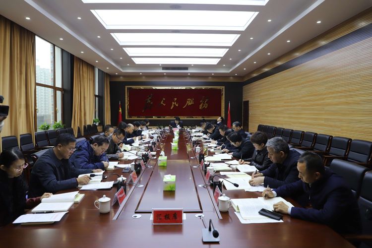 区委理论学习中心组第二次党史专题学习会召开