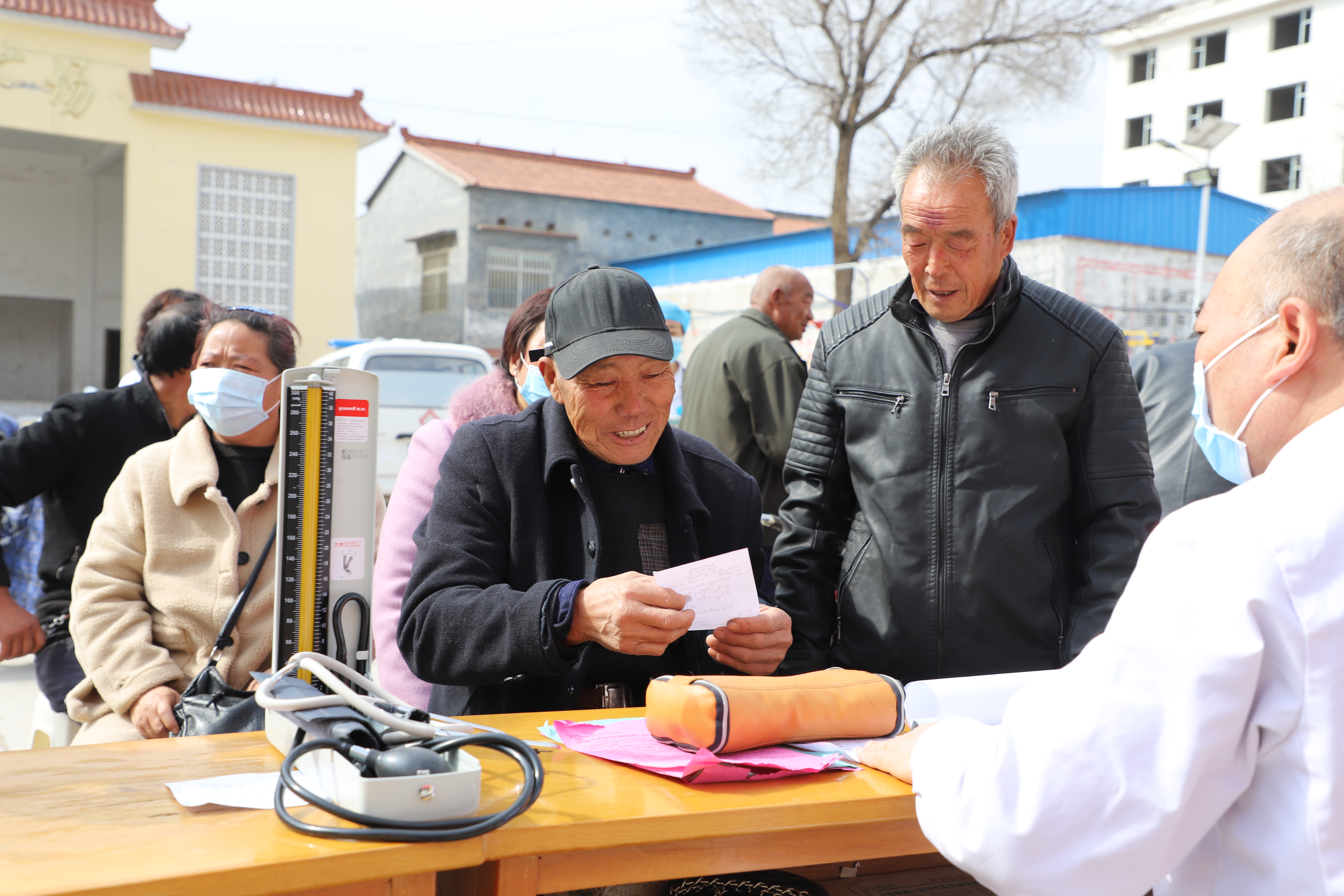 不忘初心学党史  深入群众办实事