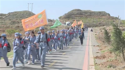 知行修远 传承红色基因 ——潞城一中开展“学党史寻红色足迹·颂党恩育家国情怀”第二届研学远足活动