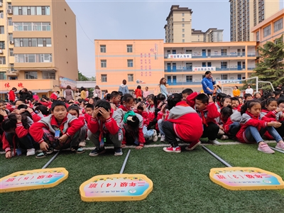 防震减灾 从小抓起