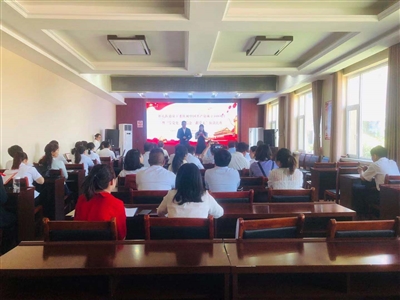 翟店街道： 提升党性修养 增强行动自觉