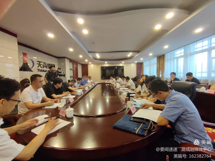 尚日红带队对我区安全生产工作进行专项督导检查