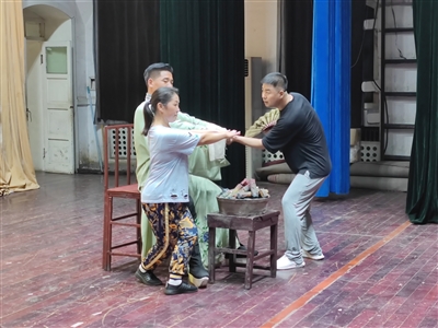 红旗剧团:非遗剧目排练忙