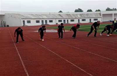 区残联举行第15次“全国特奥日”残健体育融合活动