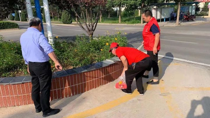 潞城区开展“包联共建同参与•文明创建我先行”志愿服务活动