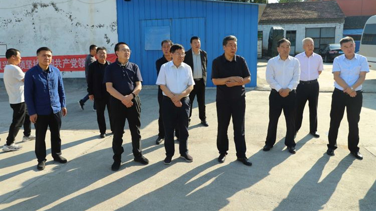 省供销社党组书记、理事会主任高建军带队在我区调研