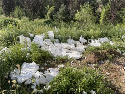 拒绝白色垃圾 呵护社区环境