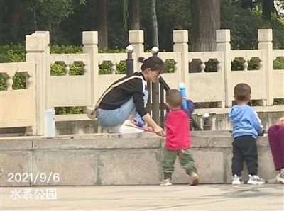 别让公园“很受伤”