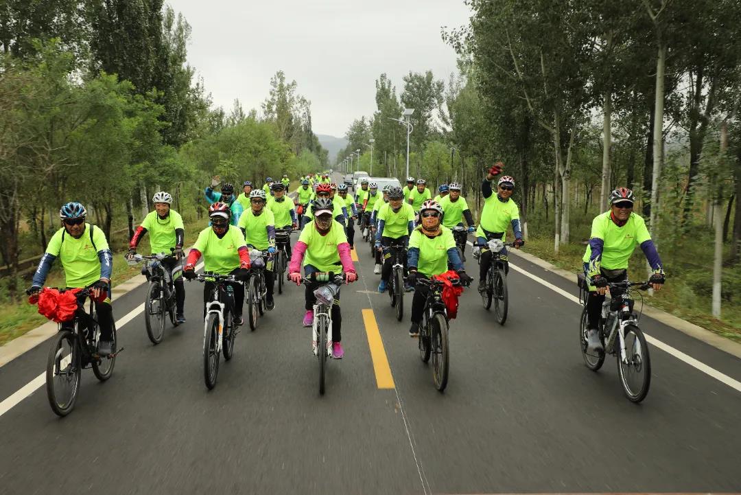 硝烟散尽山花香 丰收年里话丰收