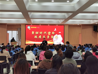 援鄂英雄进校园 智慧讲堂进课堂