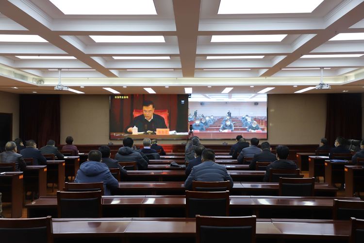 市委专题会议暨市疫情防控工作领导小组电视电话会议召开