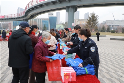 我区举行宪法宣传系列活动