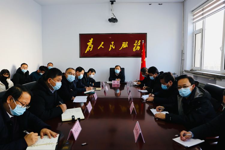 我区组织收听收看全市严厉打击非法违法开采矿产资源工作推进会