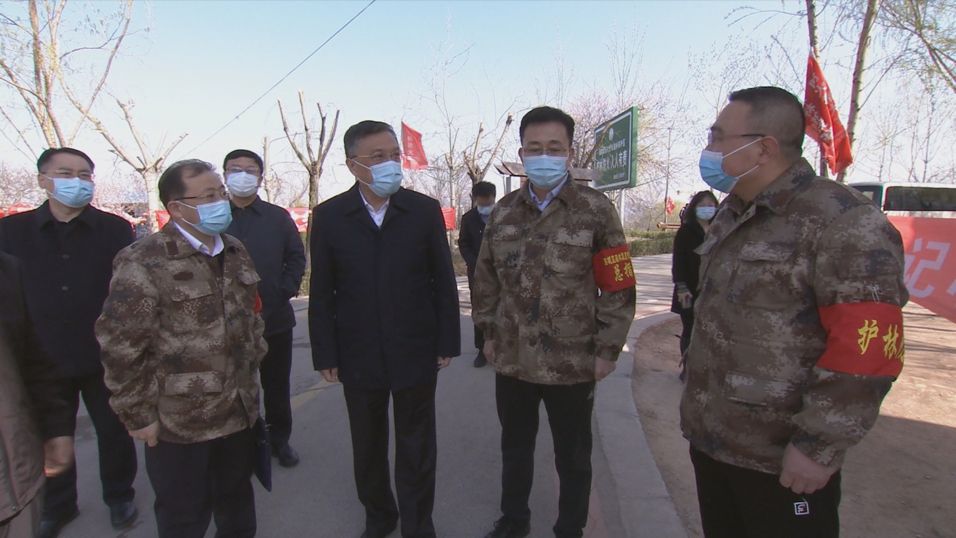 杨勤荣督导调研森林防火和春耕备耕工作时强调 严防死守筑牢森林防火安全屏障 抢抓农时扎实做好春耕备耕工作