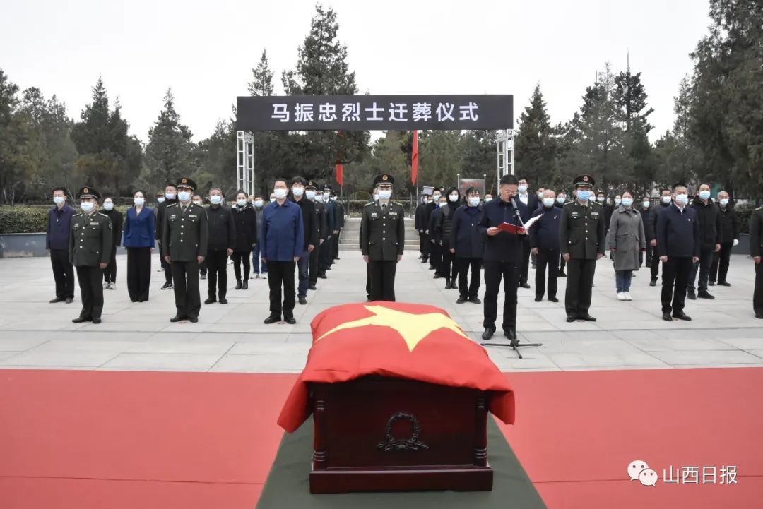 最闪亮的坐标丨弹珠、纽扣、铅笔头……革命先烈长眠双塔青葱翠柏间