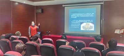 守护老人“钱袋子”