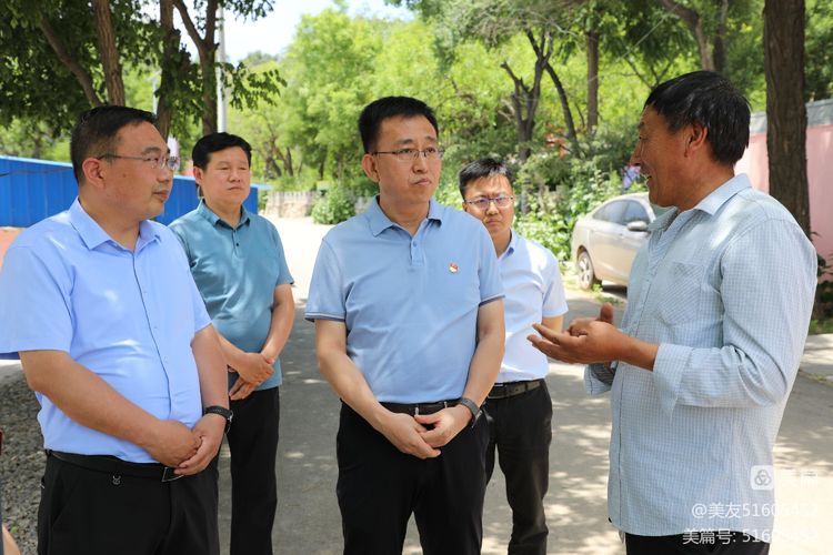 段尧刚在潞华街道张家河村调研时要求 发挥基层党组织战斗堡垒作用 推动乡村全面振兴