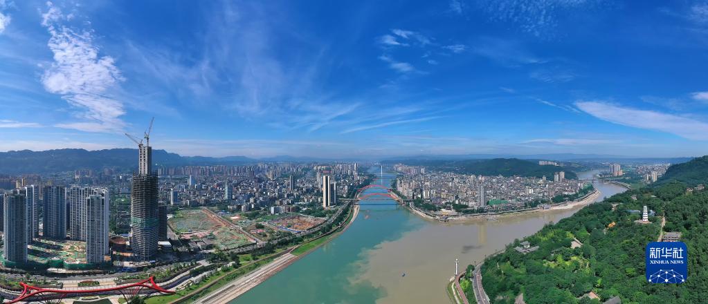 推动治蜀兴川再上新台阶——沿着总书记的足迹之四川篇