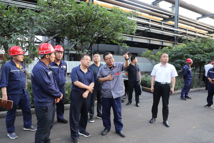 柴哲带队到企业调研指导安全生产工作并开展入企服务