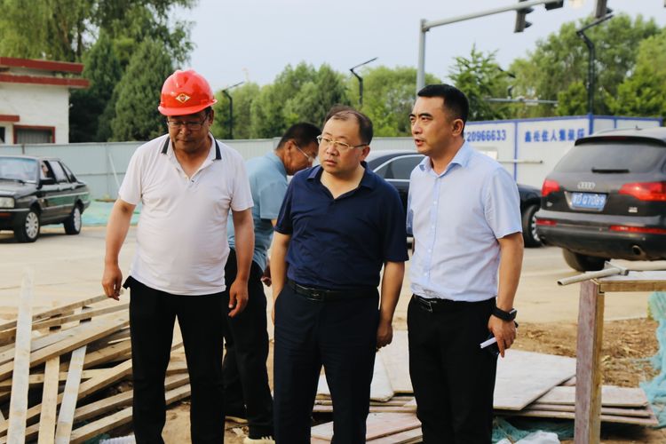 柴哲调研我区城建重点工程建设情况