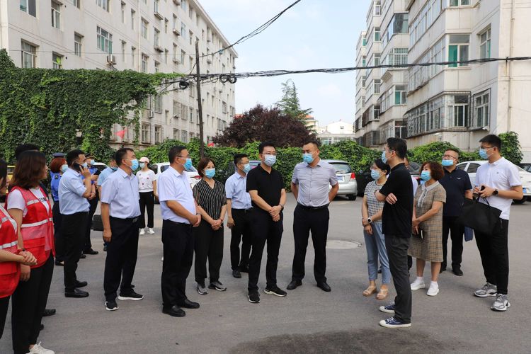 段尧刚调研常态化文明城市建设工作并主持召开调度会