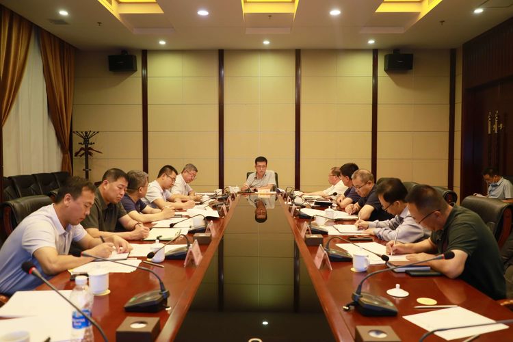 我区召开潞铁智慧物流园陆港项目可研报告解读会议