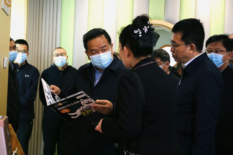 陈耳东深入我区督导调研重点项目建设情况