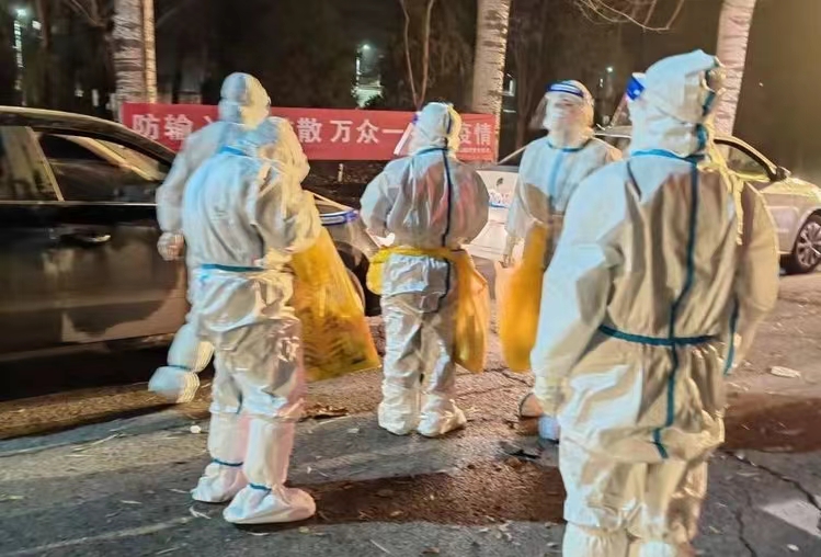 【以“艺”战“疫” 】万家灯火的背后