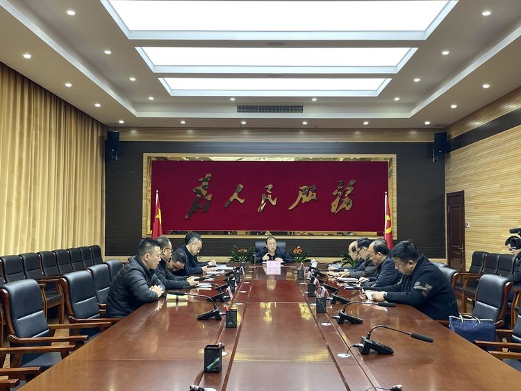 我区召开安全生产专业委员会专题汇报会