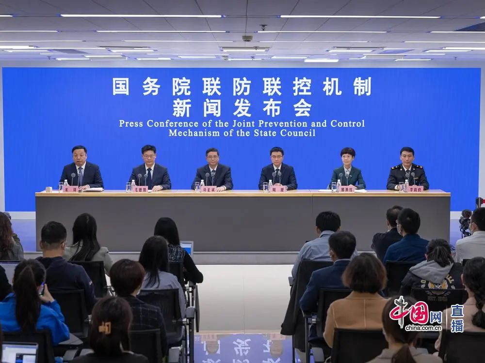 三年多的抗疫对完善医疗应急体系、物资保障有何启示？新阶段外防输入、农村防疫重点是什么？如何应对甲流、诺如病毒？……权威解答来了！