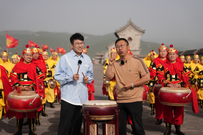 “东方甄选”直播走进山西，全网播放超3亿次，首日带货7500万元