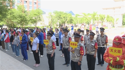 滨河社区：社区物业齐行动 防患未“燃”保安全