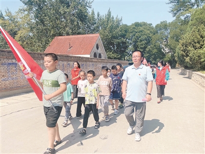 天脊社区、天脊小学： 携手护航学生暑假