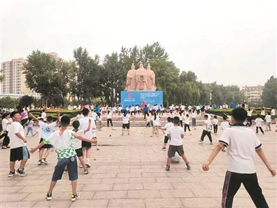 潞华街道： “奔跑吧！少年”健身志愿服务项目启动