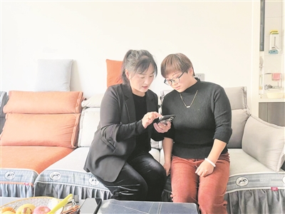 刘双燕：小区“大管家” 居民贴心人