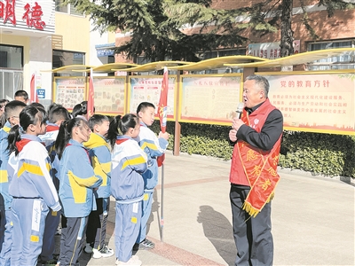 育才小学： 消防知识“撑起”师生“保护伞”