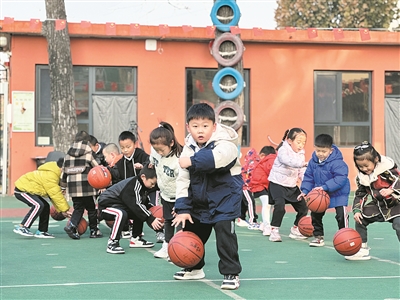 府前幼儿园：增强体质 享受乐趣