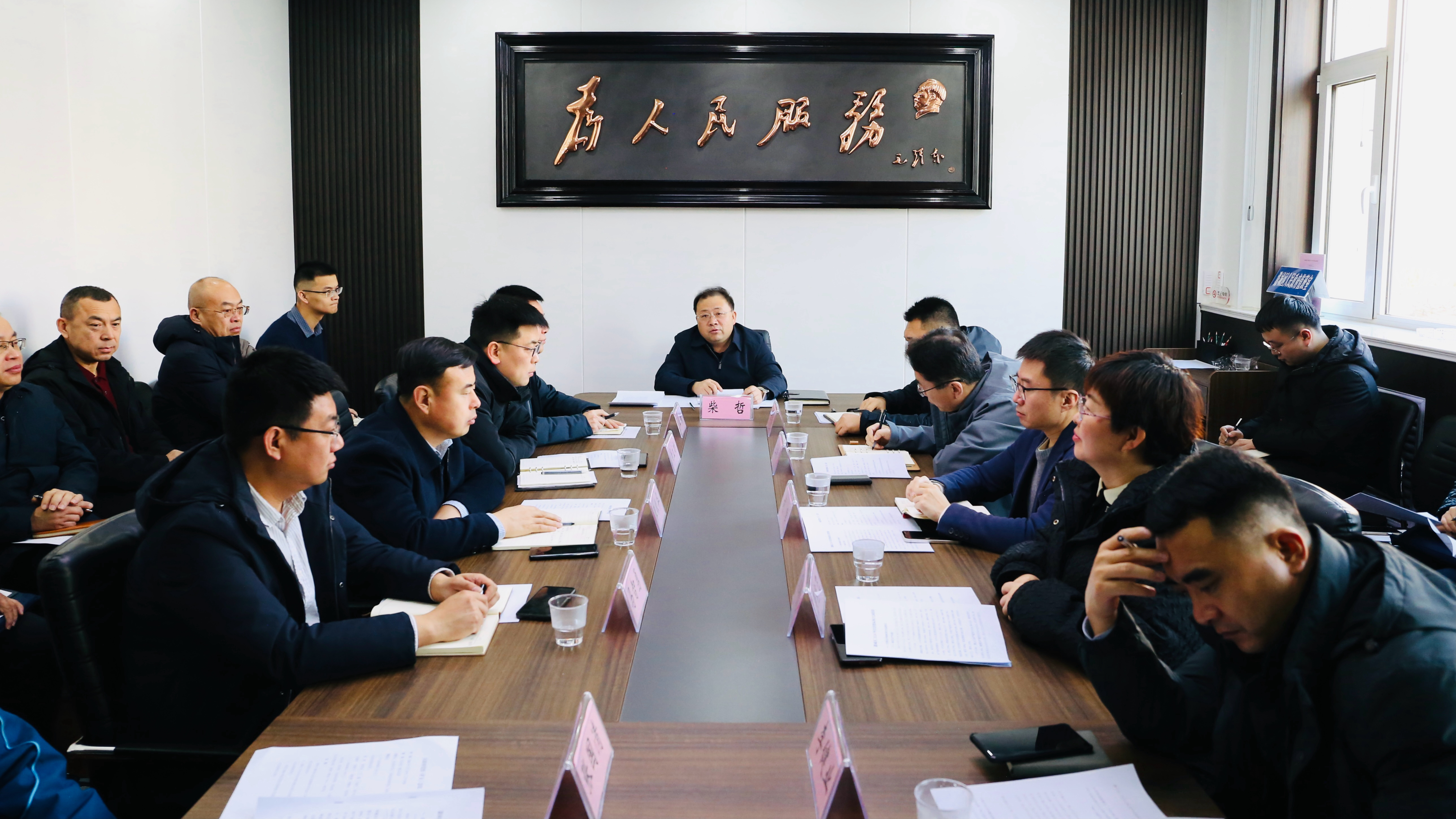 区政府召开党组（扩大）会议