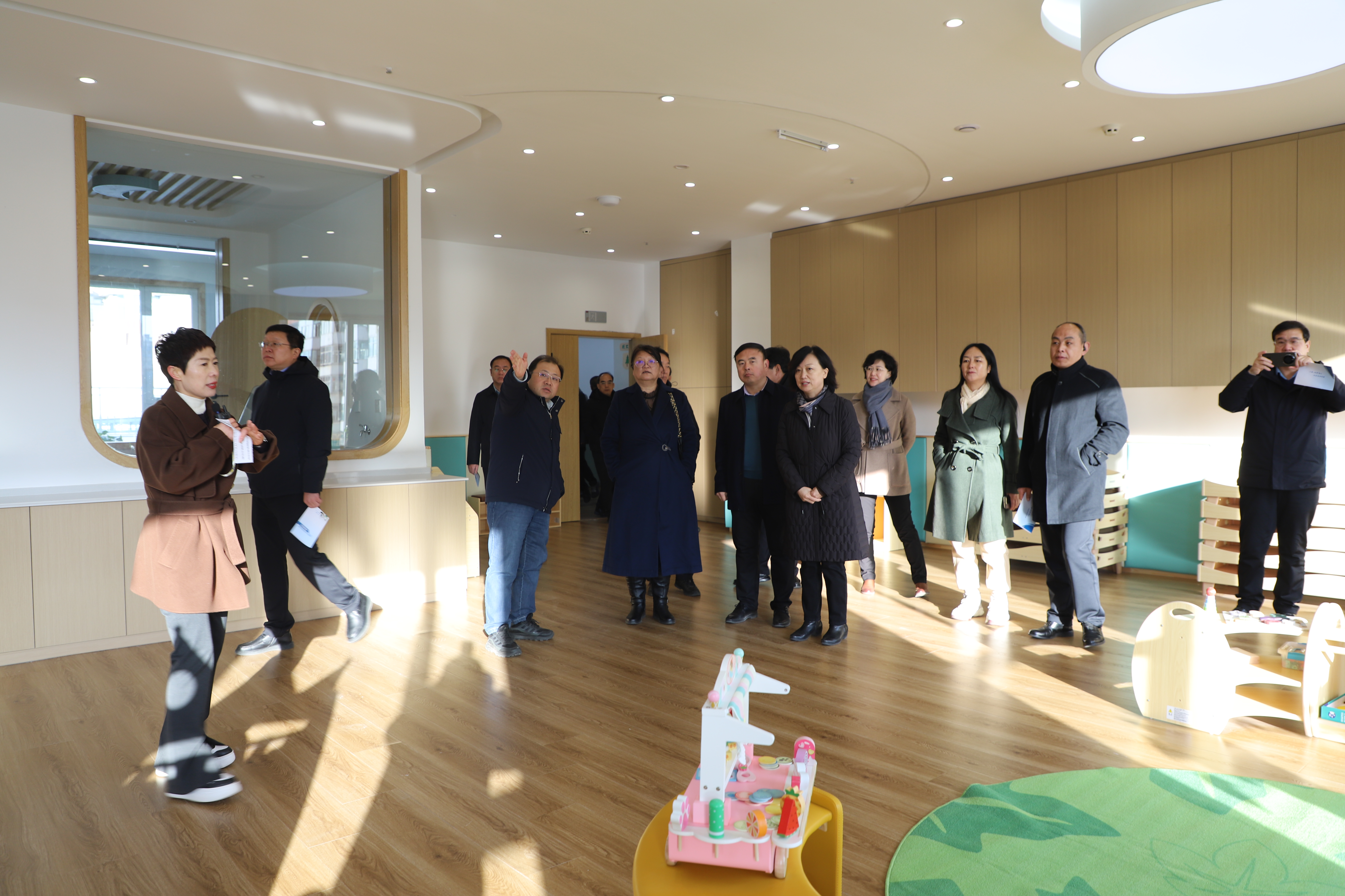 省卫健委调研组在我区调研