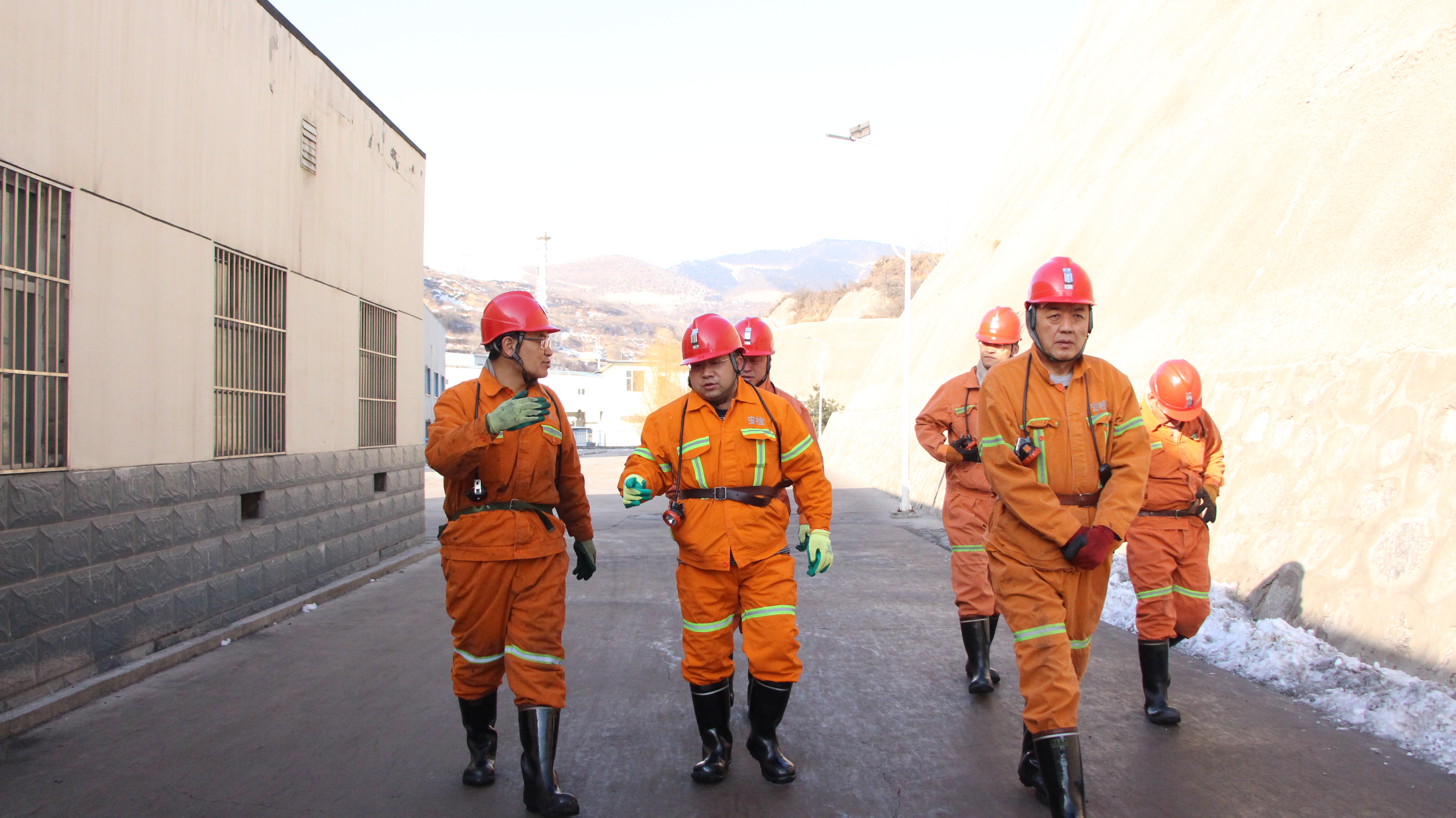 柴哲督导检查煤矿安全生产工作