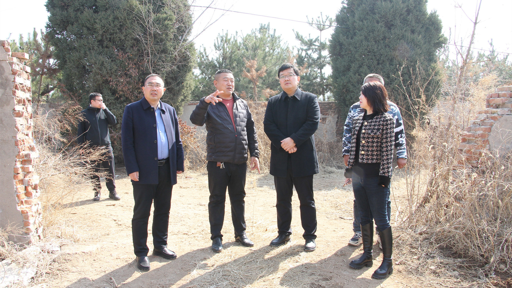 赵锐深入潞华街道开展基层调研