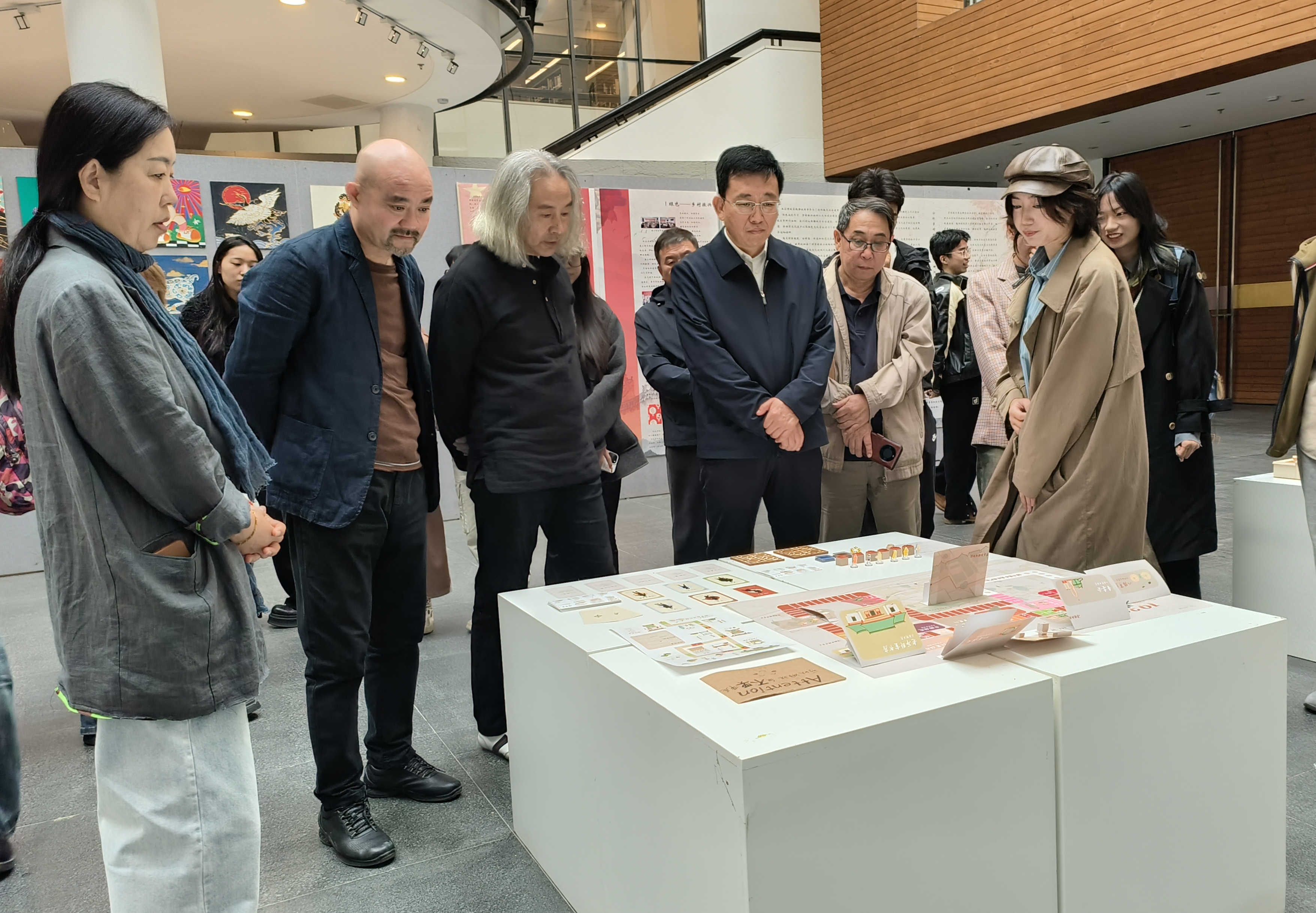  段尧刚深入清华大学美术学院推进深化校地合作