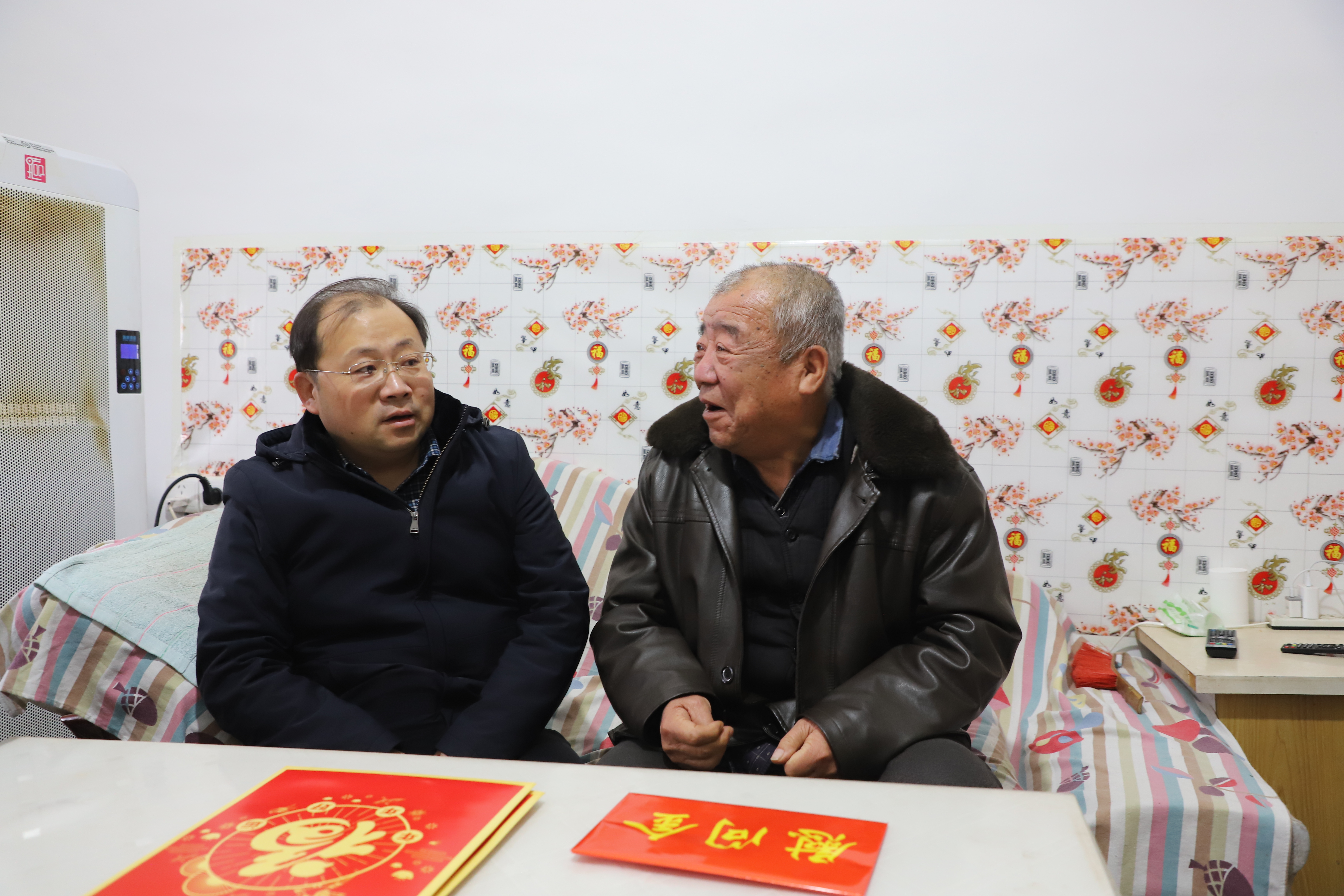 柴哲开展春节前走访慰问